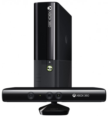 Microsoft Xbox 360 E 4 ГБ + Kinect